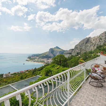 Holiday Home Figa Omiš Zewnętrze zdjęcie