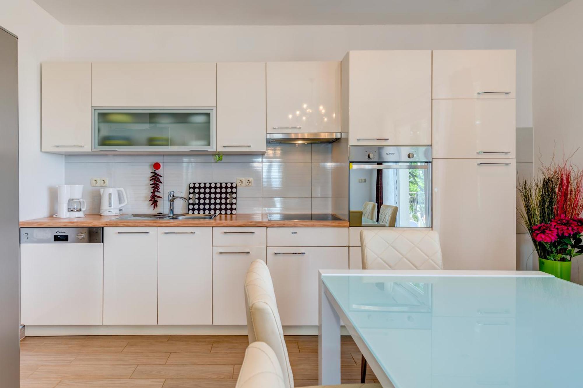 Holiday Home Figa Omiš Zewnętrze zdjęcie