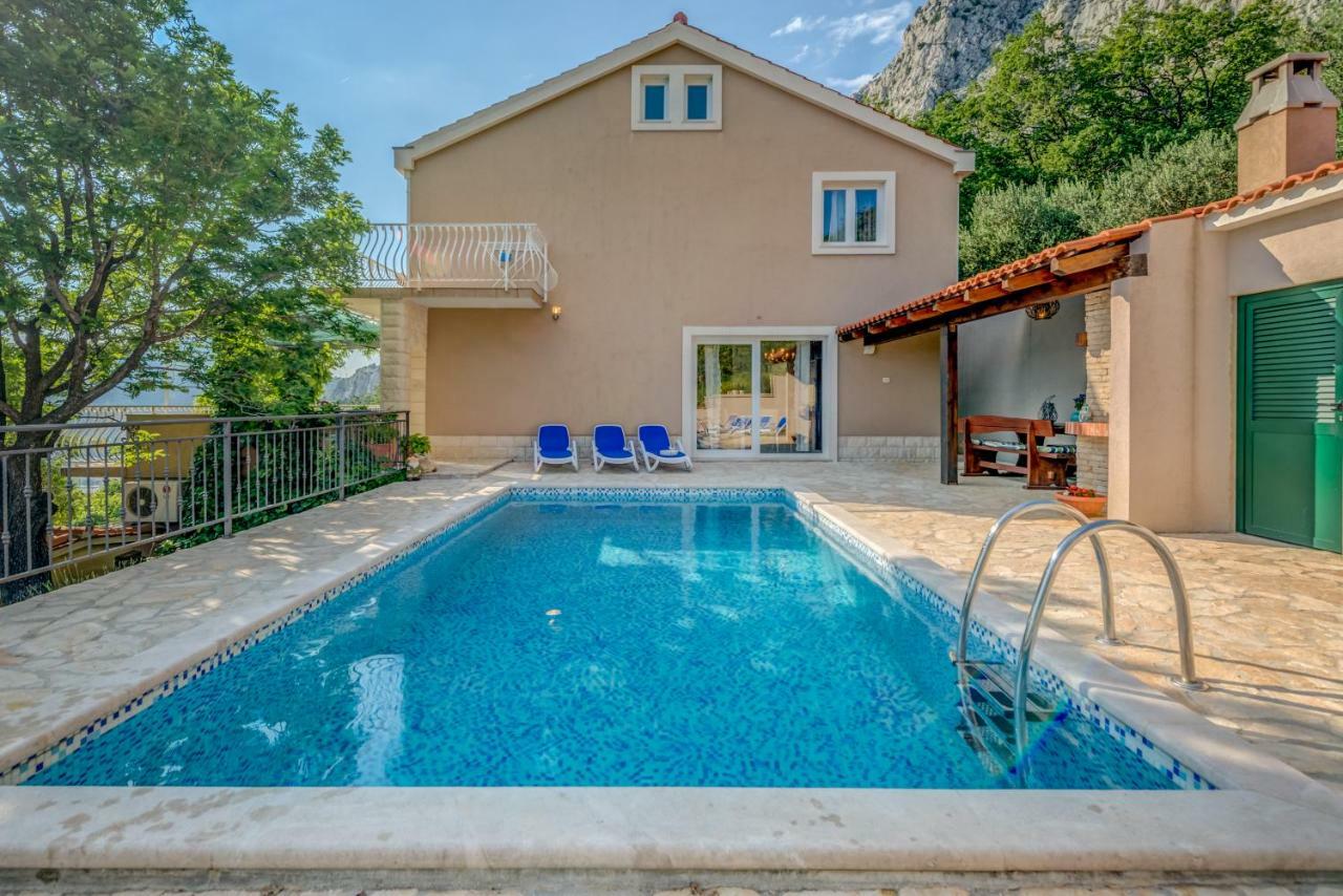 Holiday Home Figa Omiš Zewnętrze zdjęcie