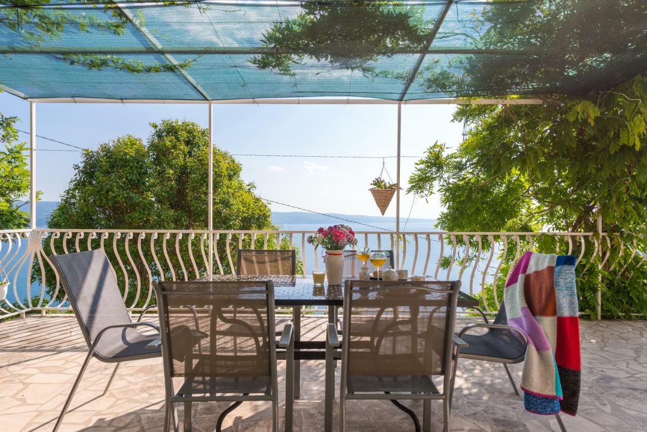 Holiday Home Figa Omiš Zewnętrze zdjęcie
