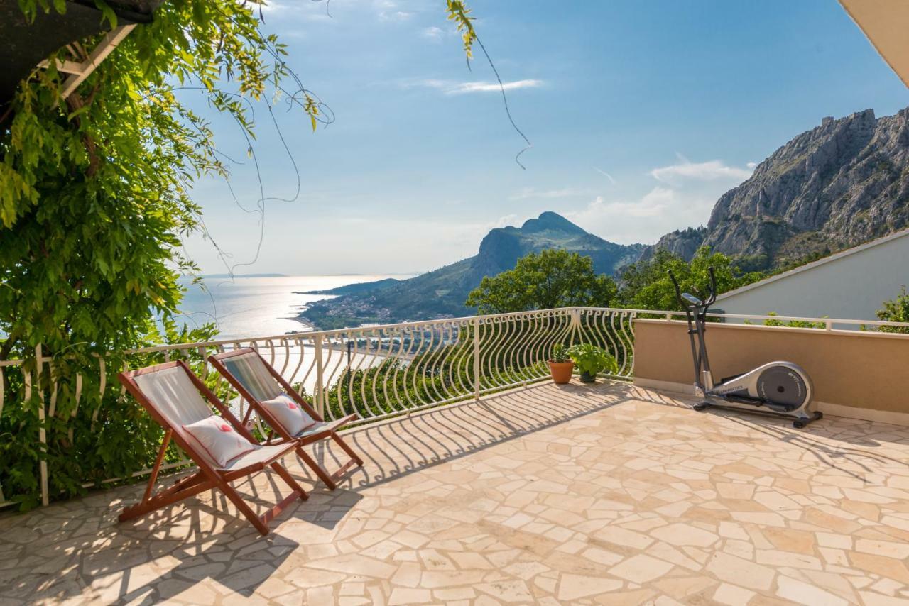 Holiday Home Figa Omiš Zewnętrze zdjęcie